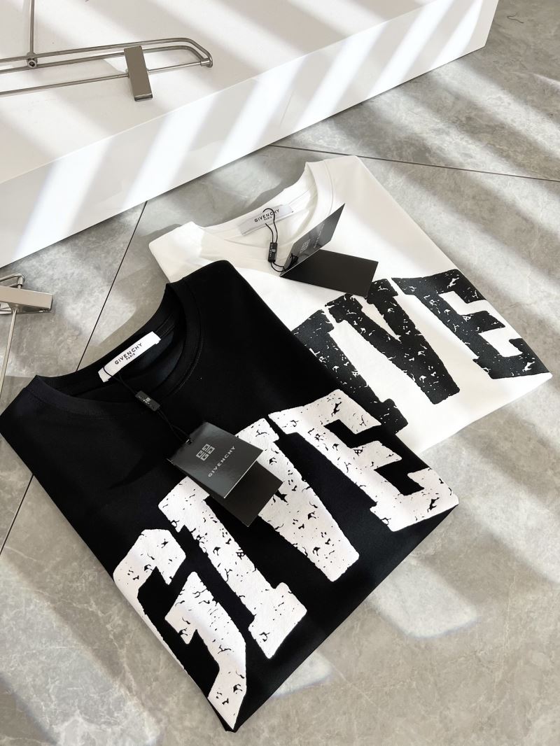 Givenchy T-Shirts